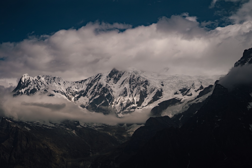 Mountains seen from Nhutaa